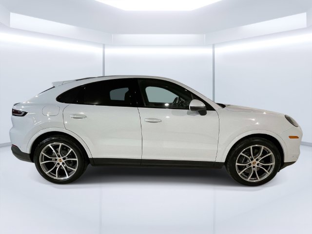 Certified 2026 Porsche Cayenne Coupe AWD/4WD image 8