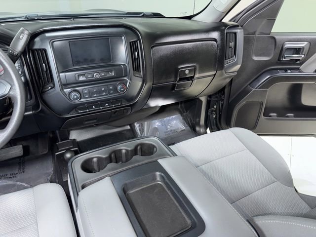 Used 2018 Chevrolet Silverado 1500 W/T AWD/4WD image 20