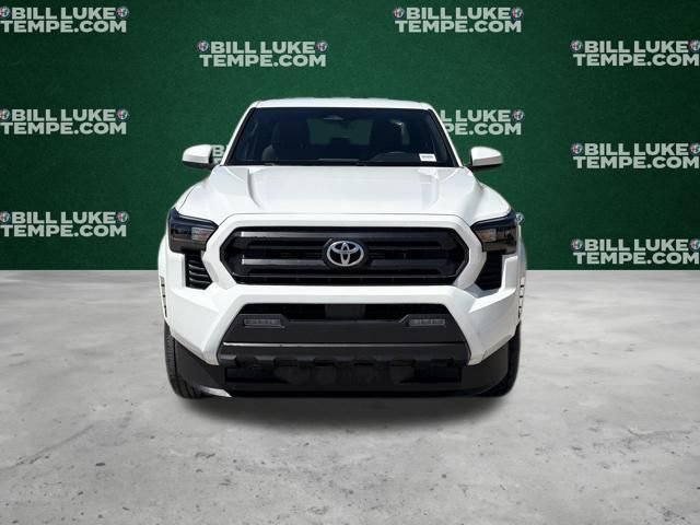 Used 2025 Toyota Tacoma SR5 image 5
