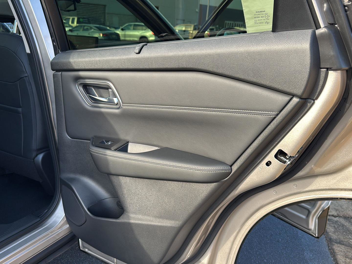 New 2026 Nissan Rogue Platinum w/ Platinum Premium Package image 13