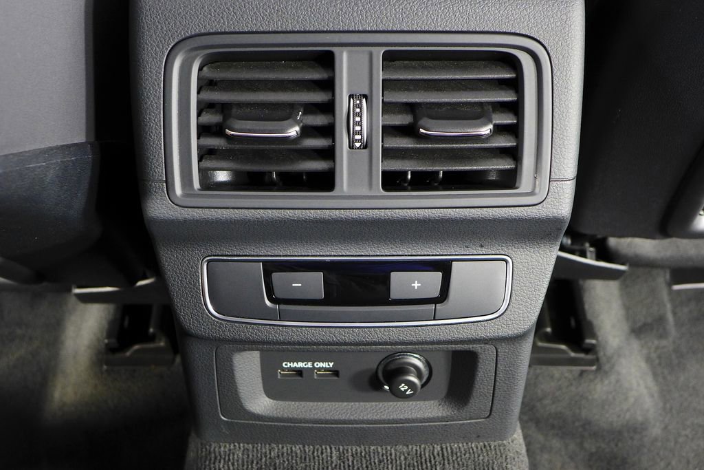 Used 2023 Audi Q5 2.0T Premium w/ Convenience Package image 24
