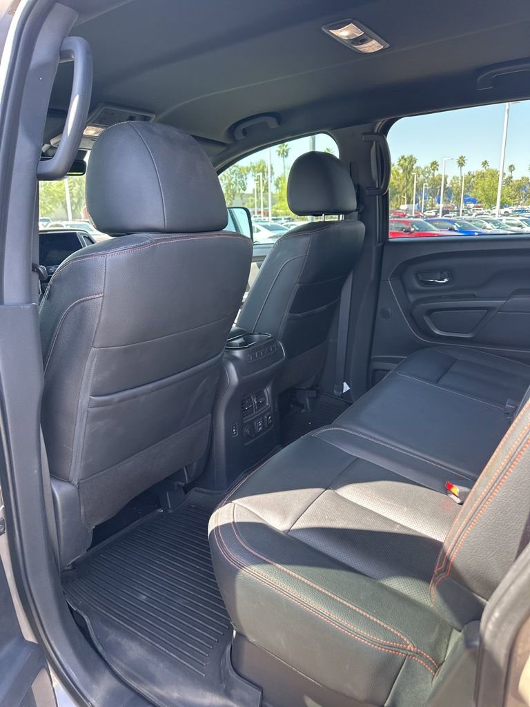 Used 2023 Nissan Titan PRO-4X w/ Pro-4x Convenience Package AWD/4WD image 8