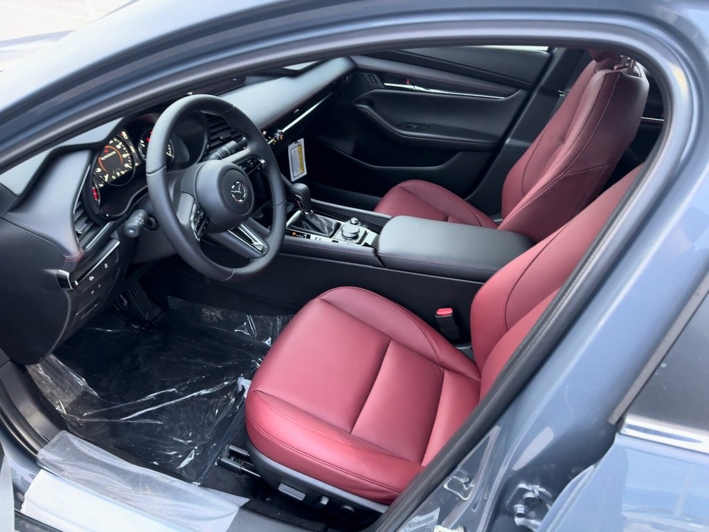 New 2026 MAZDA MAZDA3 Carbon image 9