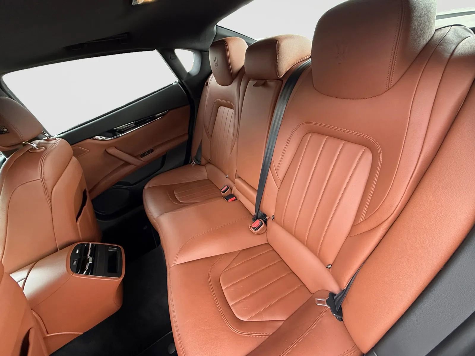 Used 2015 Maserati Quattroporte S Q4 AWD/4WD image 13