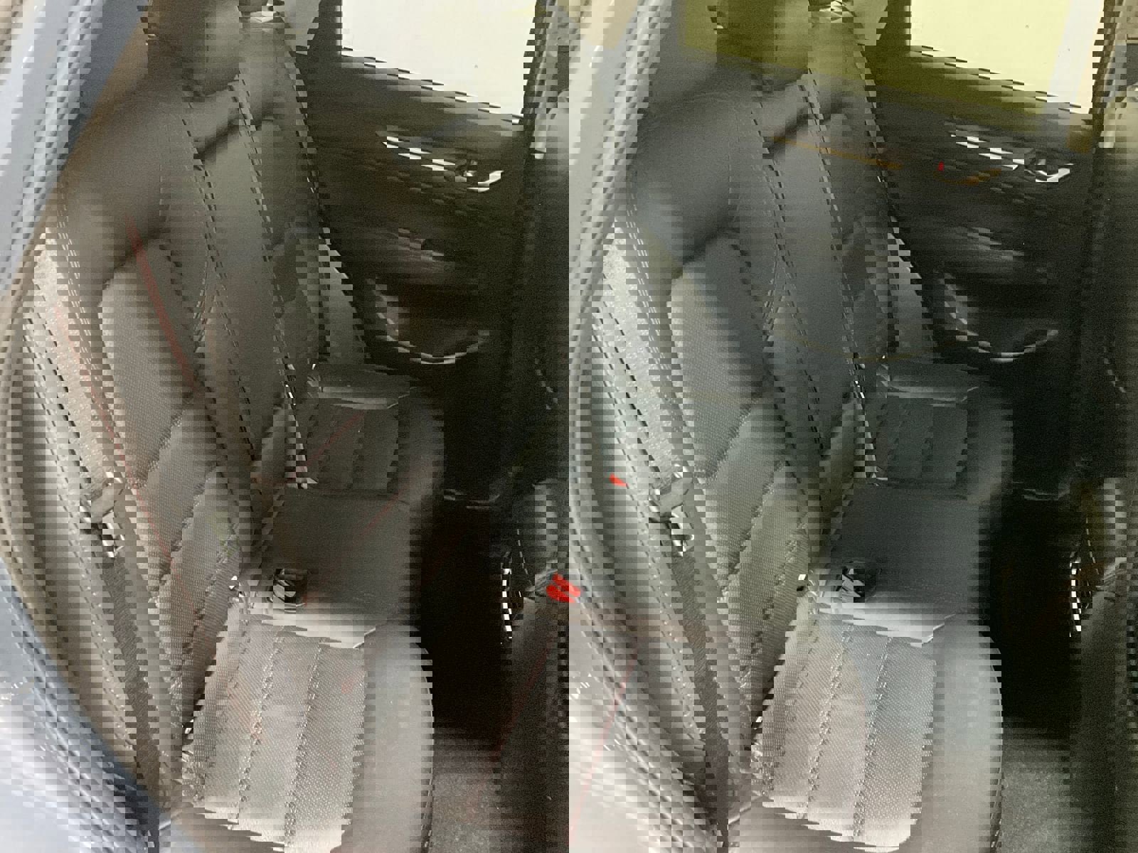 Used 2025 MAZDA CX-5 Carbon Edition image 23