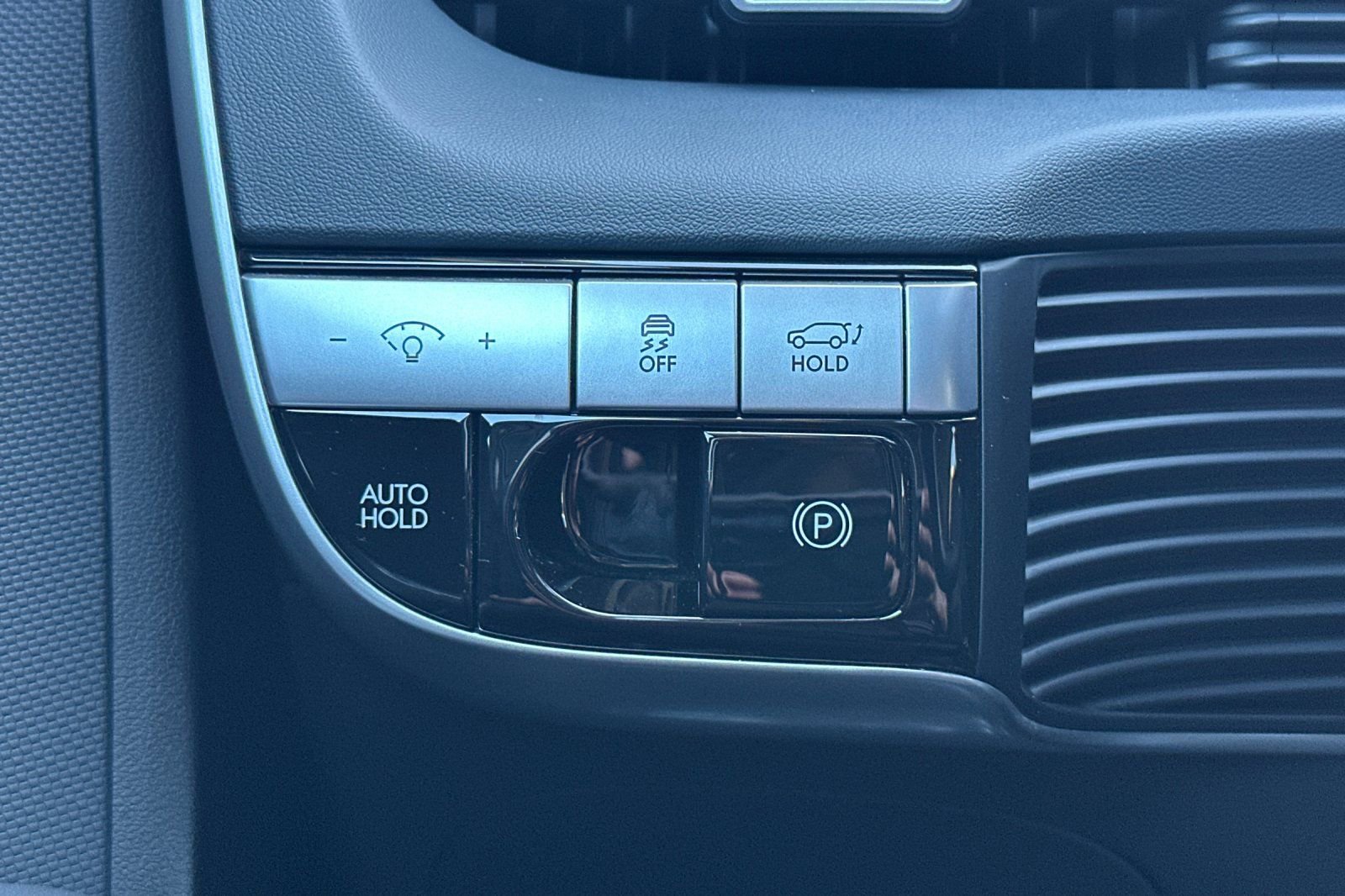 Used 2024 Hyundai Ioniq 5 SEL image 32
