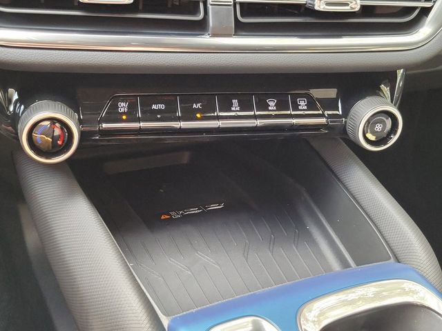 New 2026 Chevrolet Equinox EV LT image 25