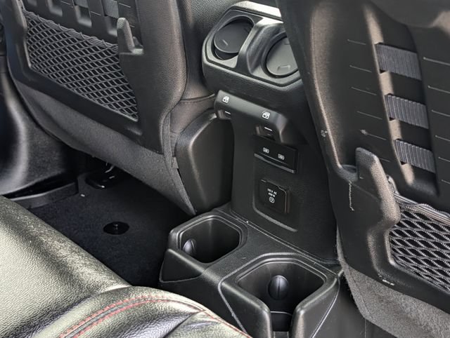 Used 2023 Jeep Gladiator Rubicon w/ LED Lighting Group AWD/4WD image 32