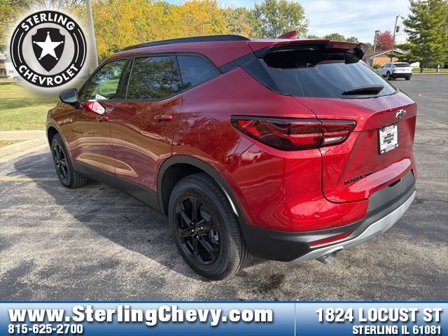 New 2025 Chevrolet Blazer LT w/ Midnight/Sport Edition AWD/4WD image 3