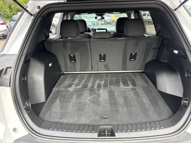 Used 2025 Chevrolet Equinox LT AWD/4WD image 30