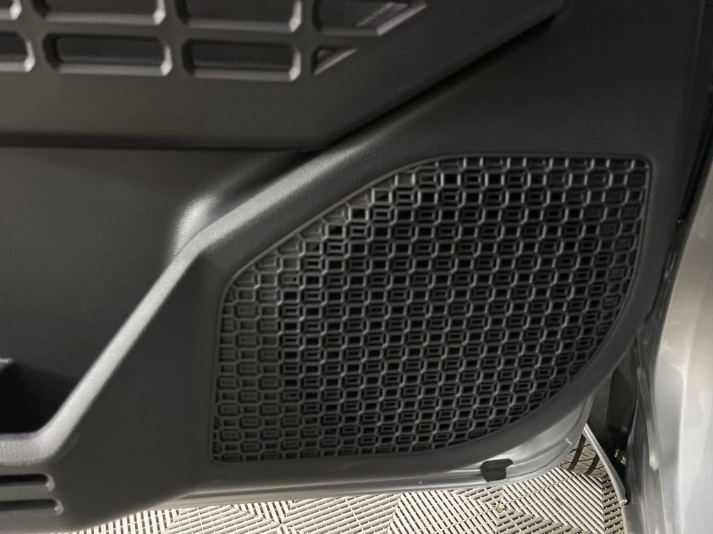 Used 2025 Toyota Tacoma SR image 23