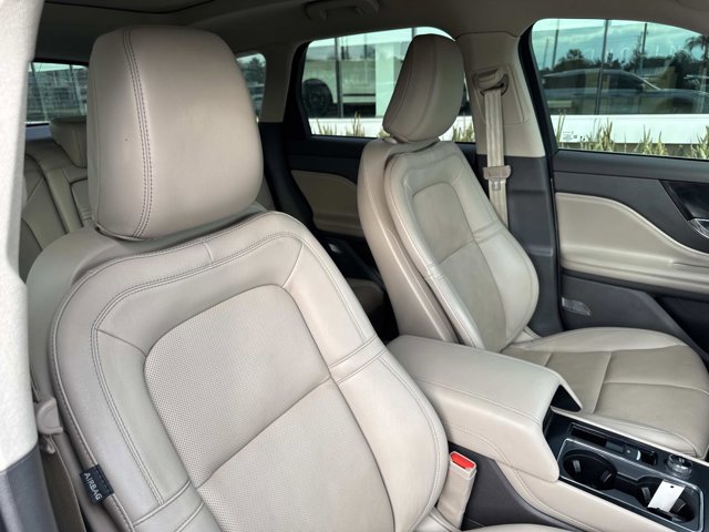 Certified 2022 Lincoln Corsair Reserve w/ Equipment Group 201A image 21