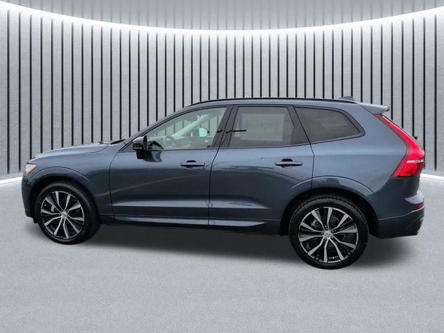 Used 2024 Volvo XC60 B5 Plus image 13