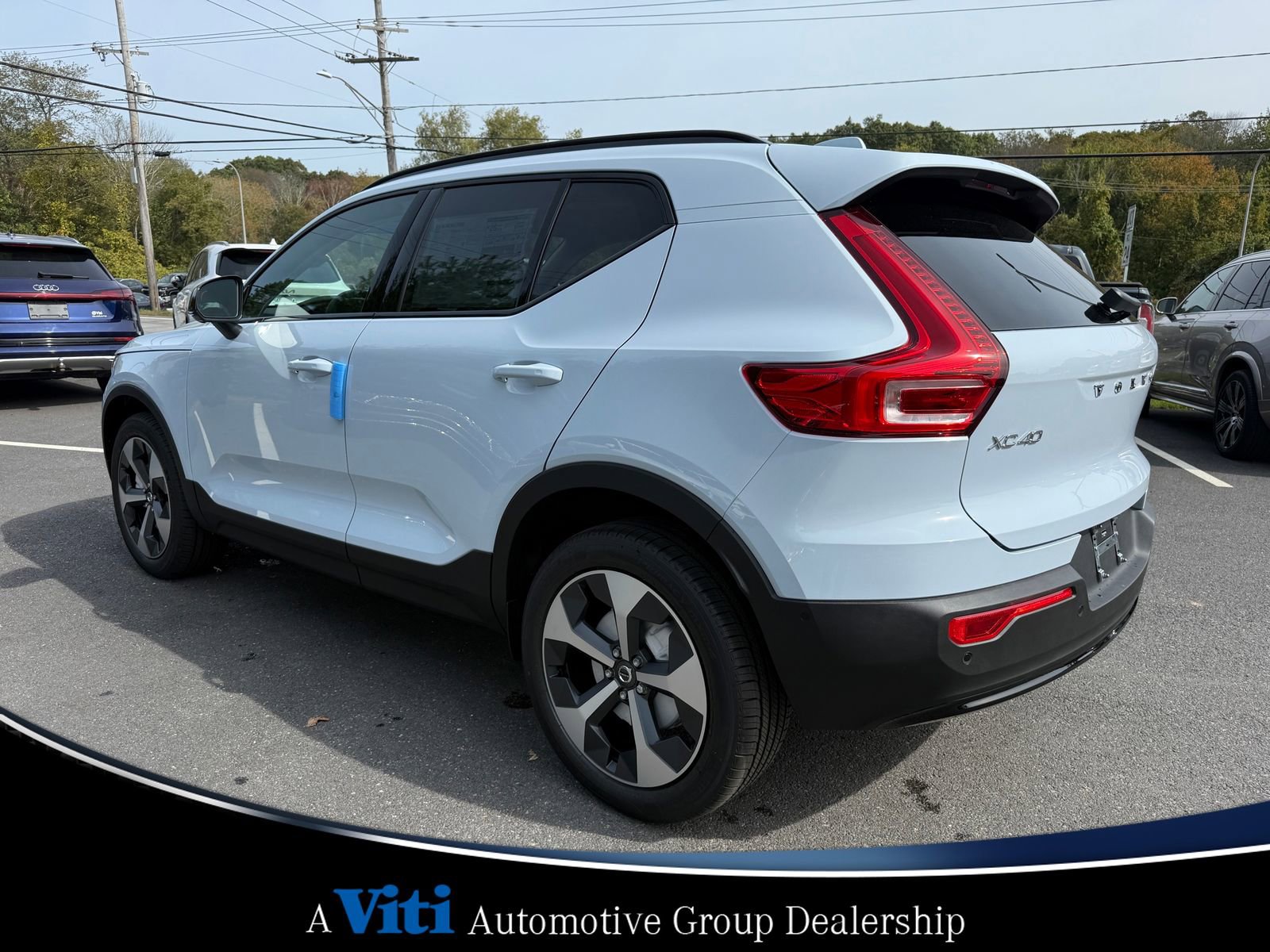 Used 2026 Volvo XC40 B5 Plus w/ Protection Package Premier image 6