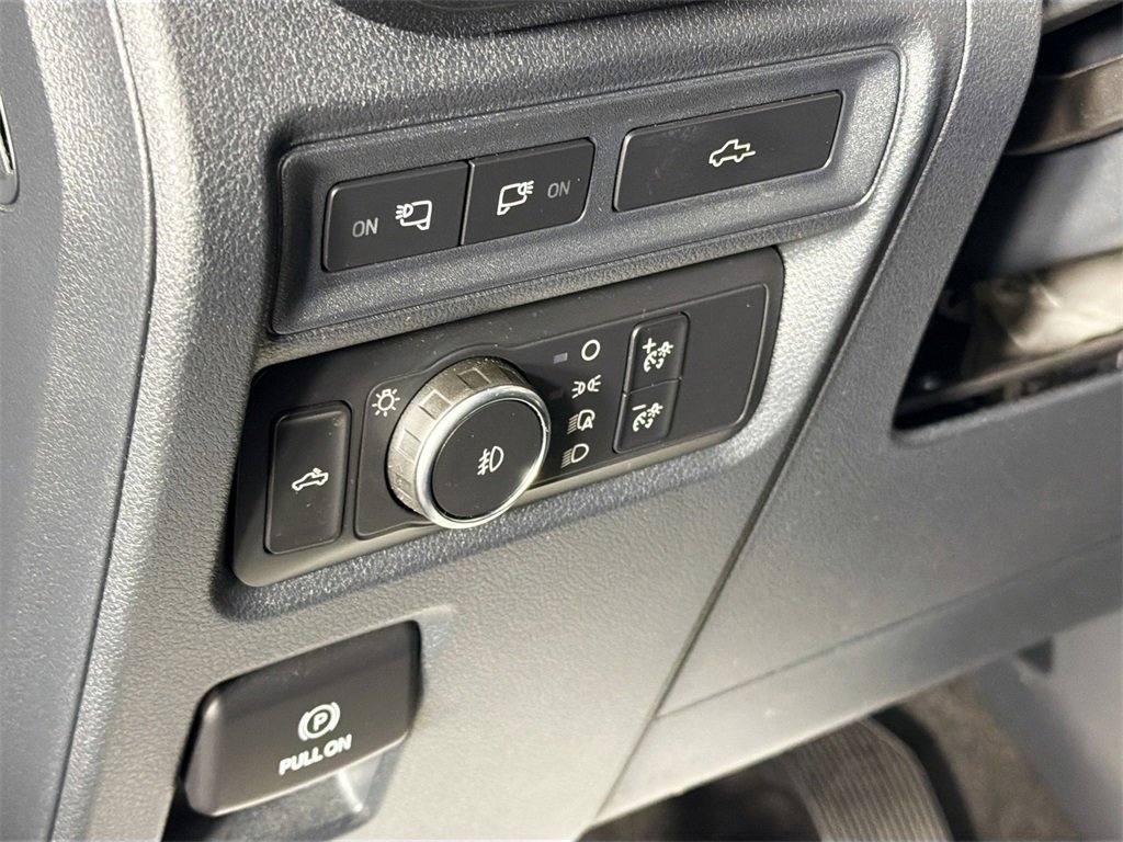 Used 2021 Ford F150 XLT w/ Equipment Group 302A High image 10