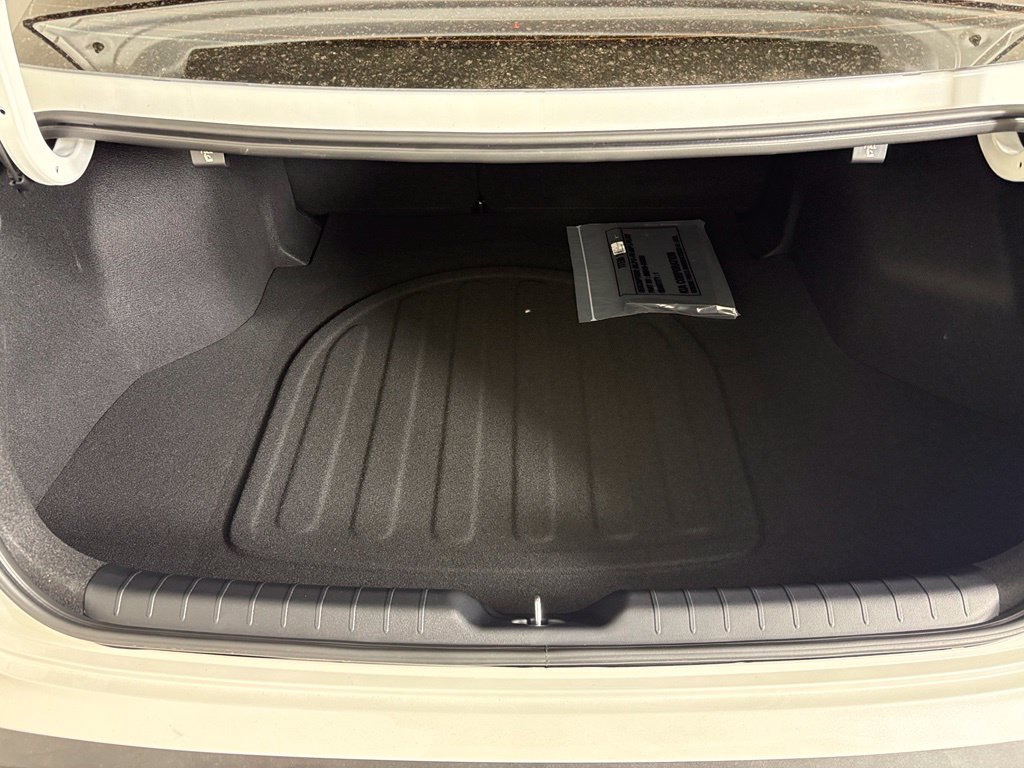 New 2026 Kia K4 FWD image 17