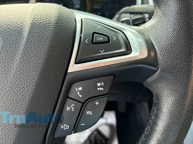 Used 2017 Ford Edge Titanium w/ Technology Package AWD/4WD image 29