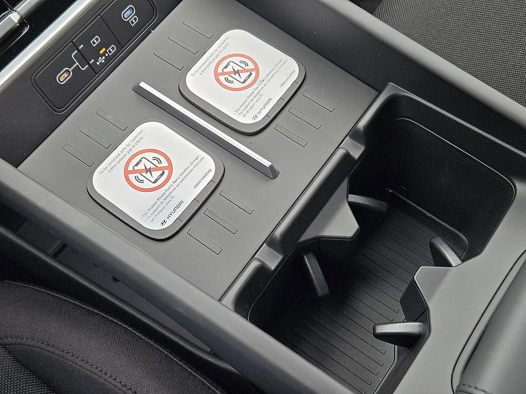 New 2026 Hyundai Santa Fe SE FWD image 21