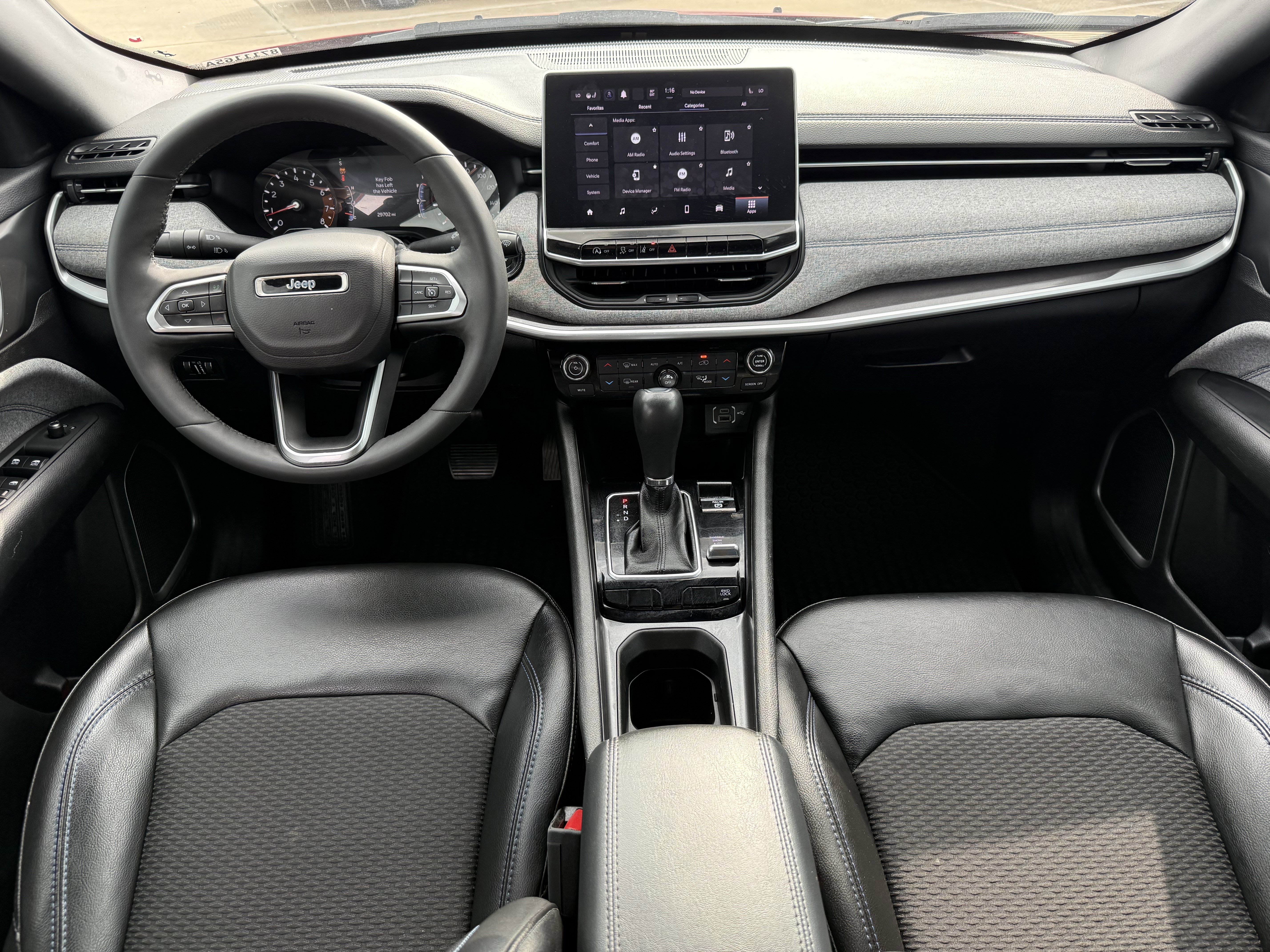 Used 2023 Jeep Compass Latitude w/ Convenience Group image 12