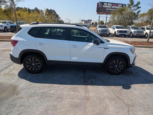 Used 2024 Volkswagen Taos S image 4