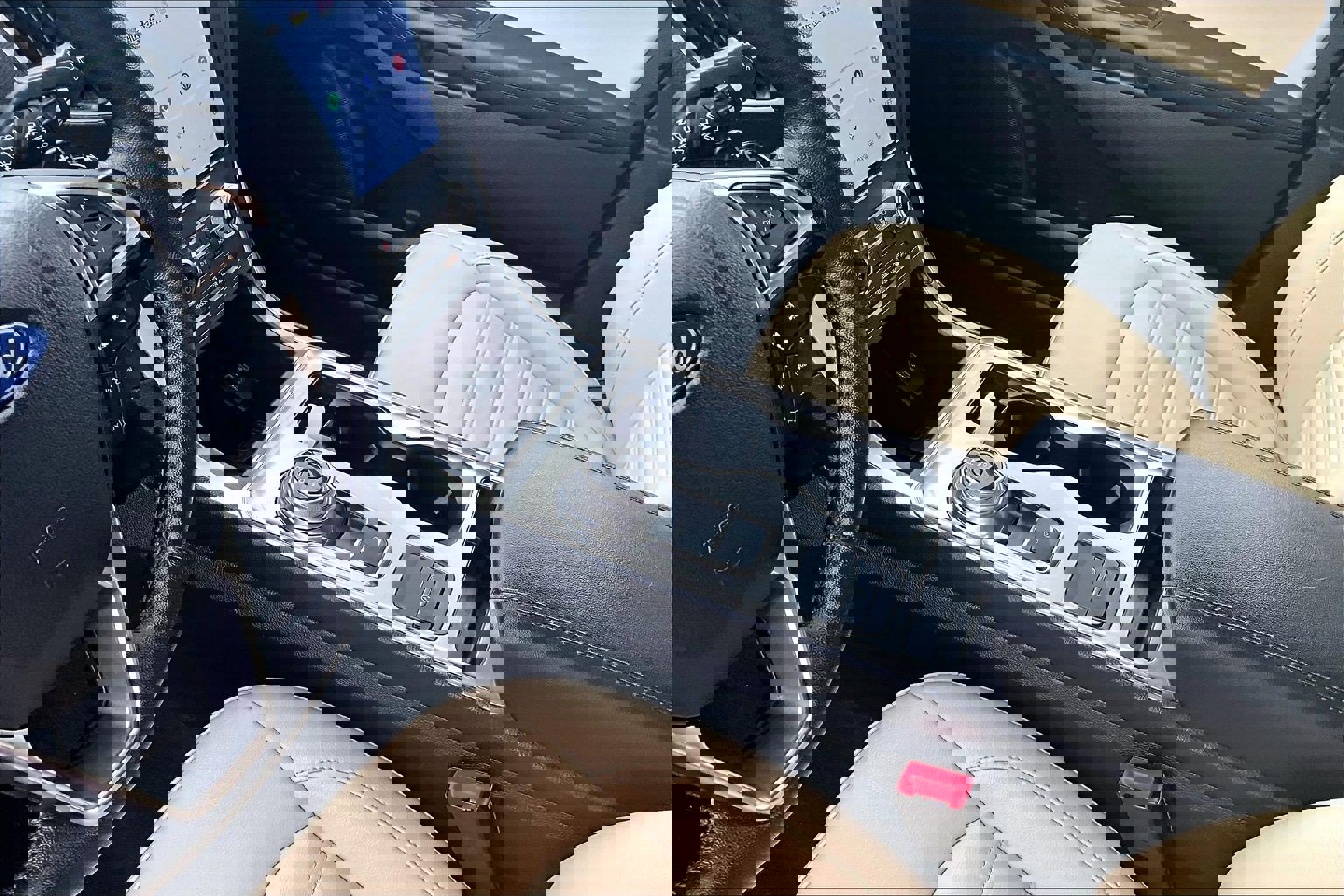 Used 2024 Ford Edge SEL w/ Convenience Package image 14