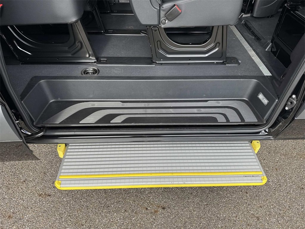 New 2026 Mercedes-Benz Sprinter 2500 image 11
