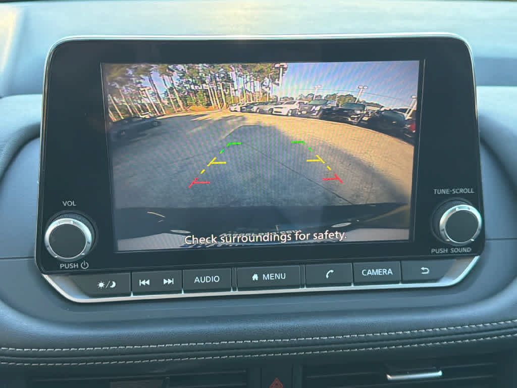 Used 2024 Nissan Rogue SV AWD/4WD image 33