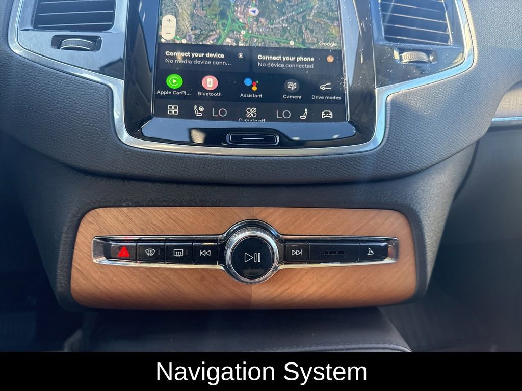 Used 2025 Volvo XC90 B5 Plus w/ Protection Package Premier image 19