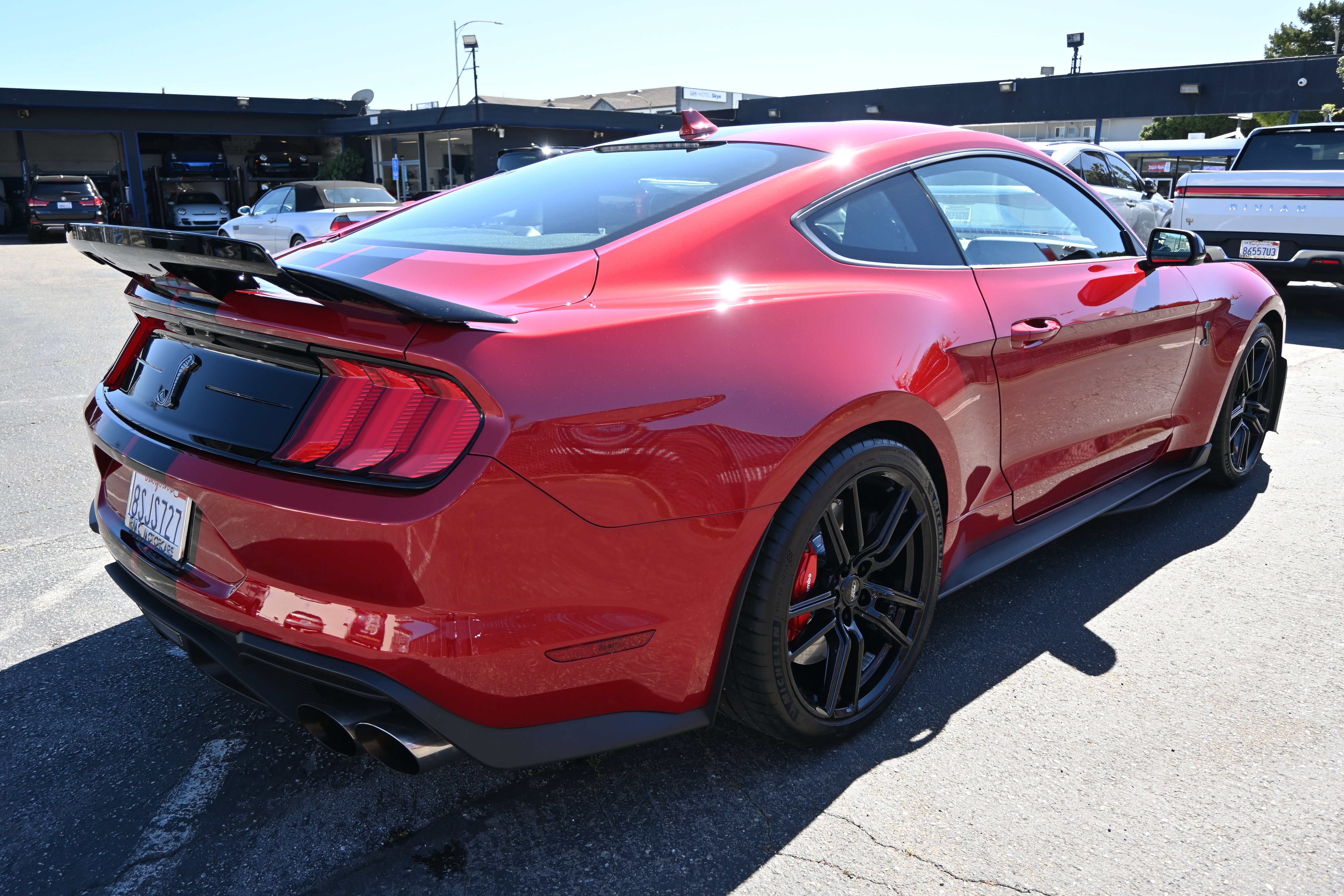 Used 2020 Ford Mustang Shelby GT500 w/ Technology Package RWD image 13