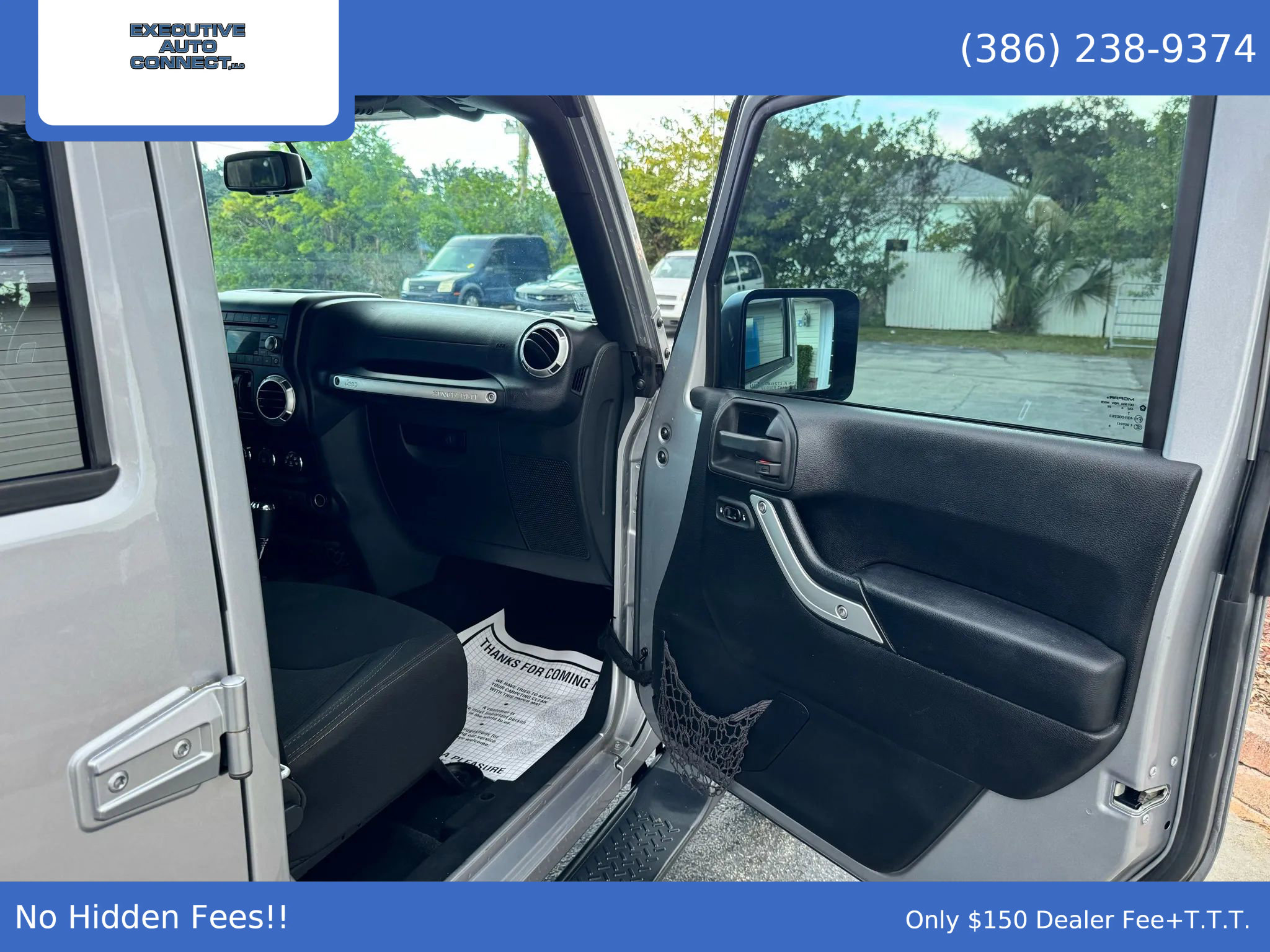 Used 2015 Jeep Wrangler Unlimited Sahara image 12