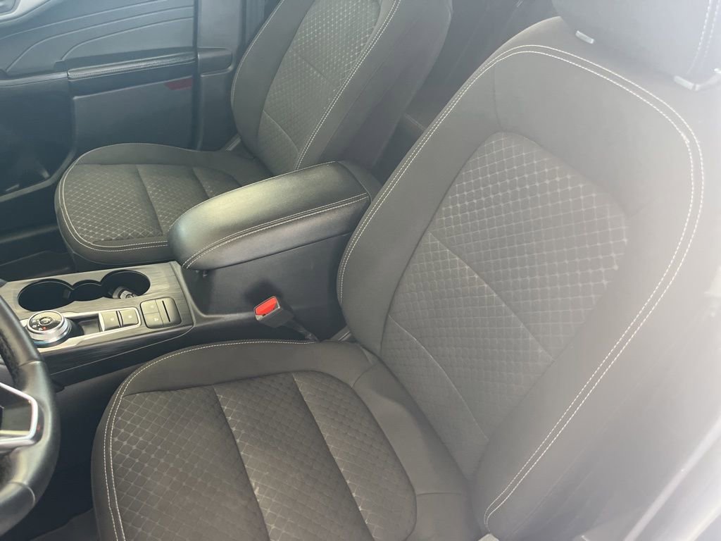 Used 2023 Ford Escape Active AWD/4WD image 10