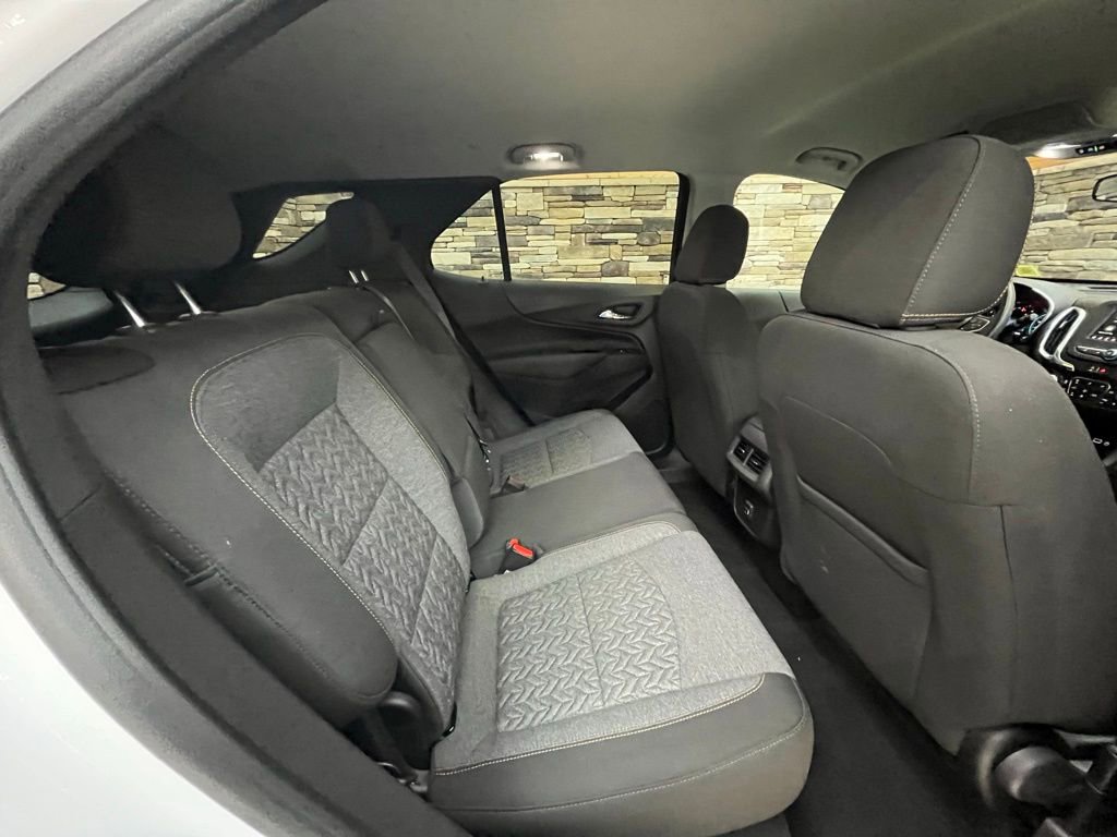 Used 2023 Chevrolet Equinox LT AWD/4WD image 34