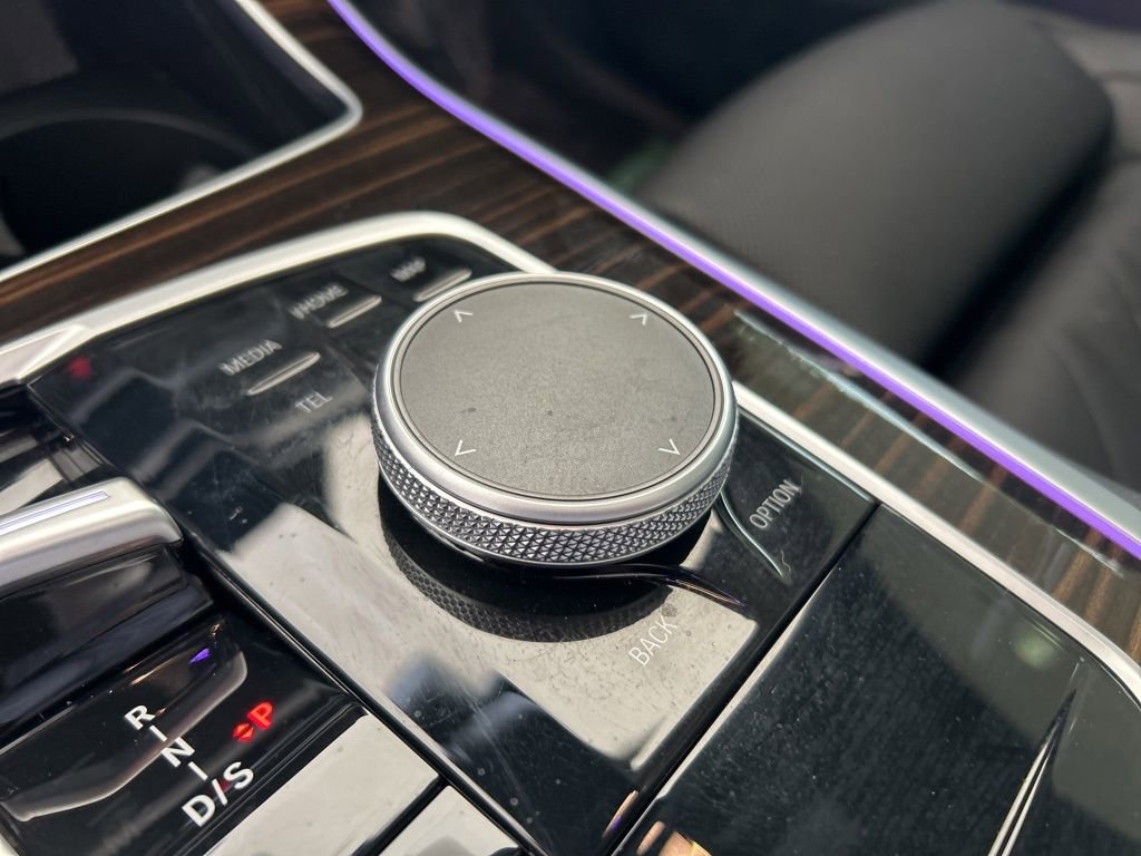 Used 2025 BMW X5 xDrive40i w/ M Sport Package image 55