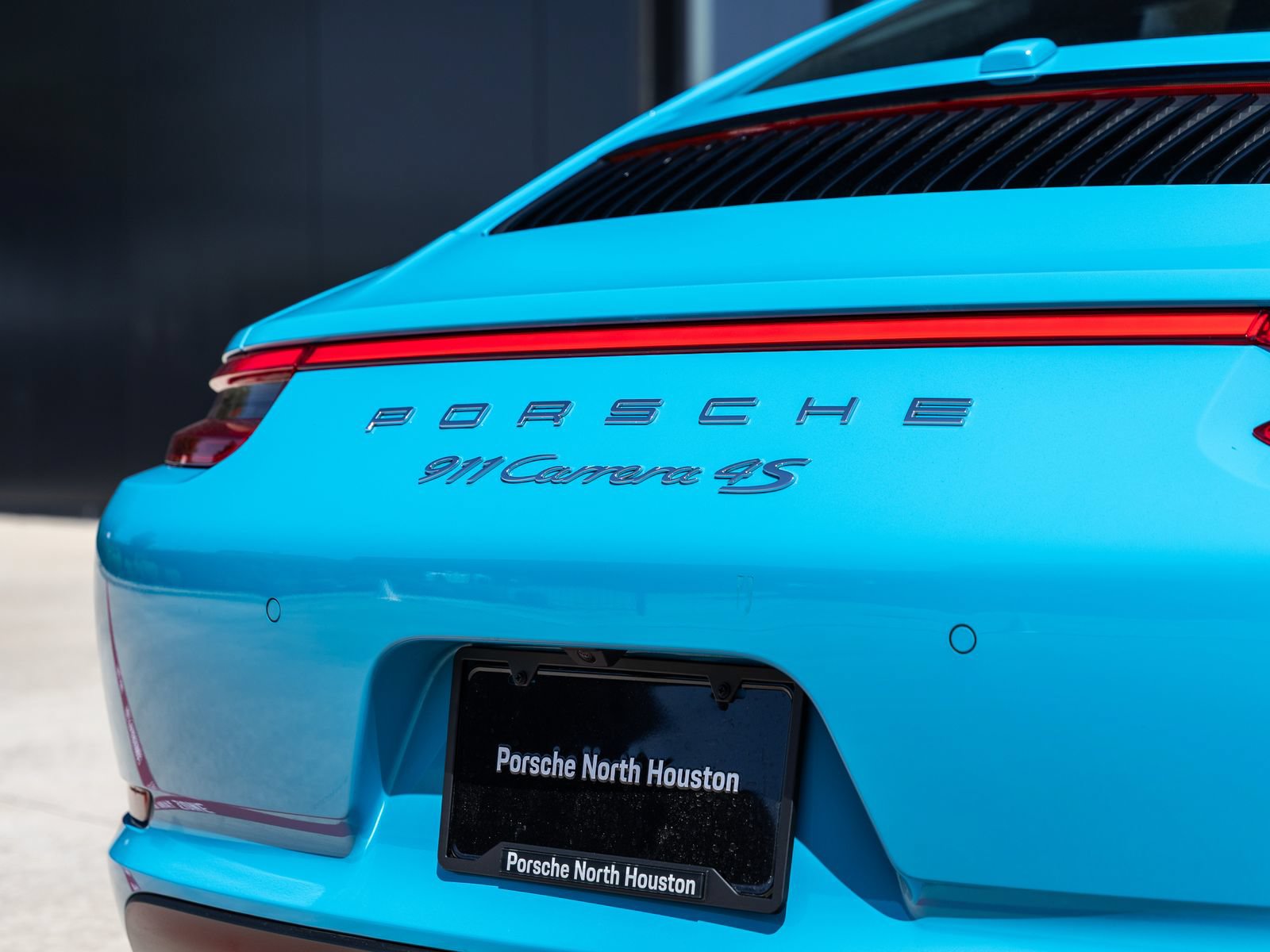 Certified 2017 Porsche 911 Carrera 4S AWD/4WD image 17