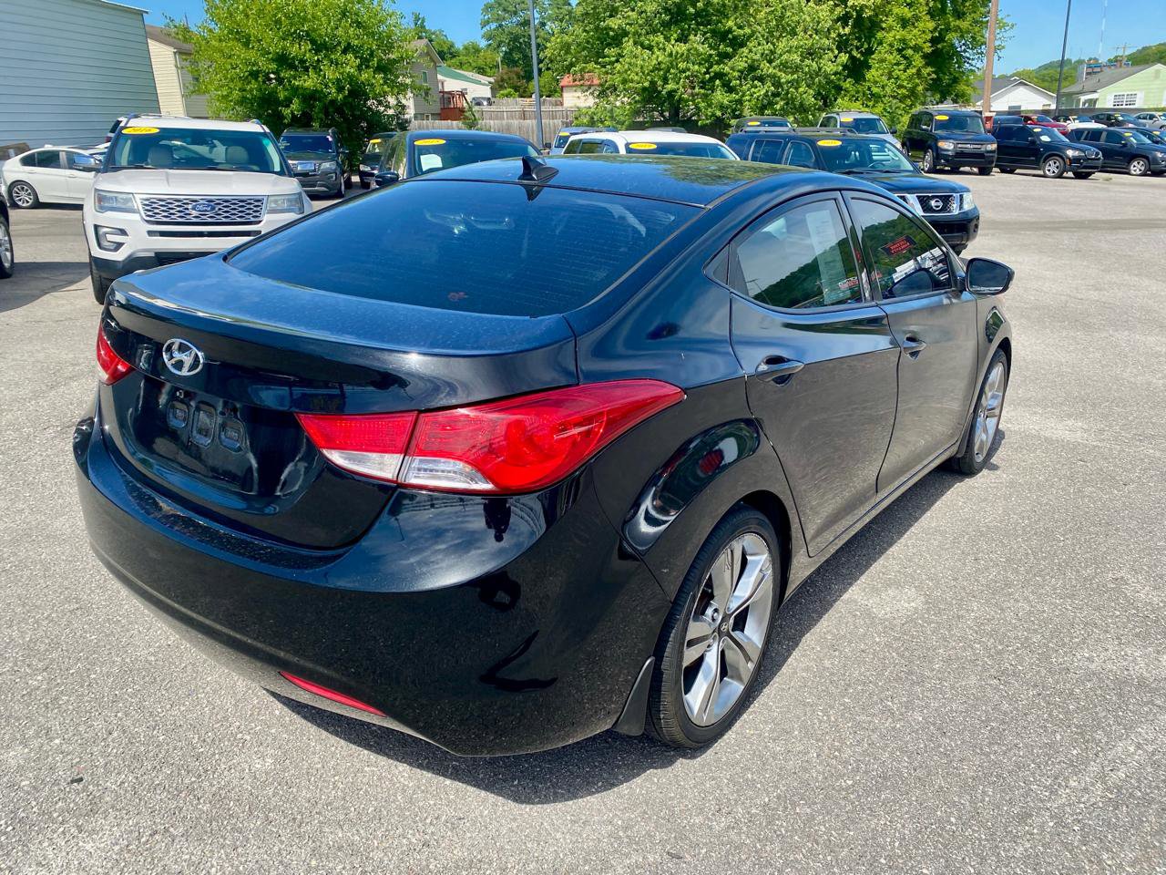 Used 2013 Hyundai Elantra Limited FWD image 7