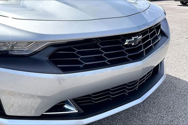 Used 2024 Chevrolet Camaro LT w/ RS Package image 27