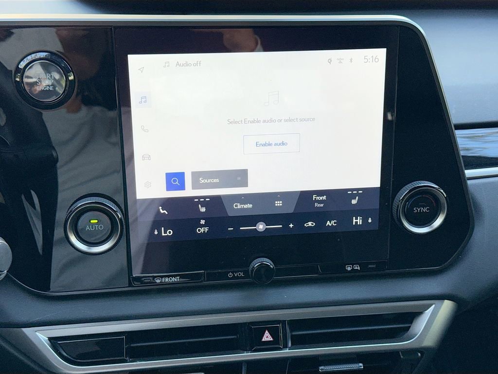 Used 2024 Lexus RX 350 FWD w/ Technology Package image 30