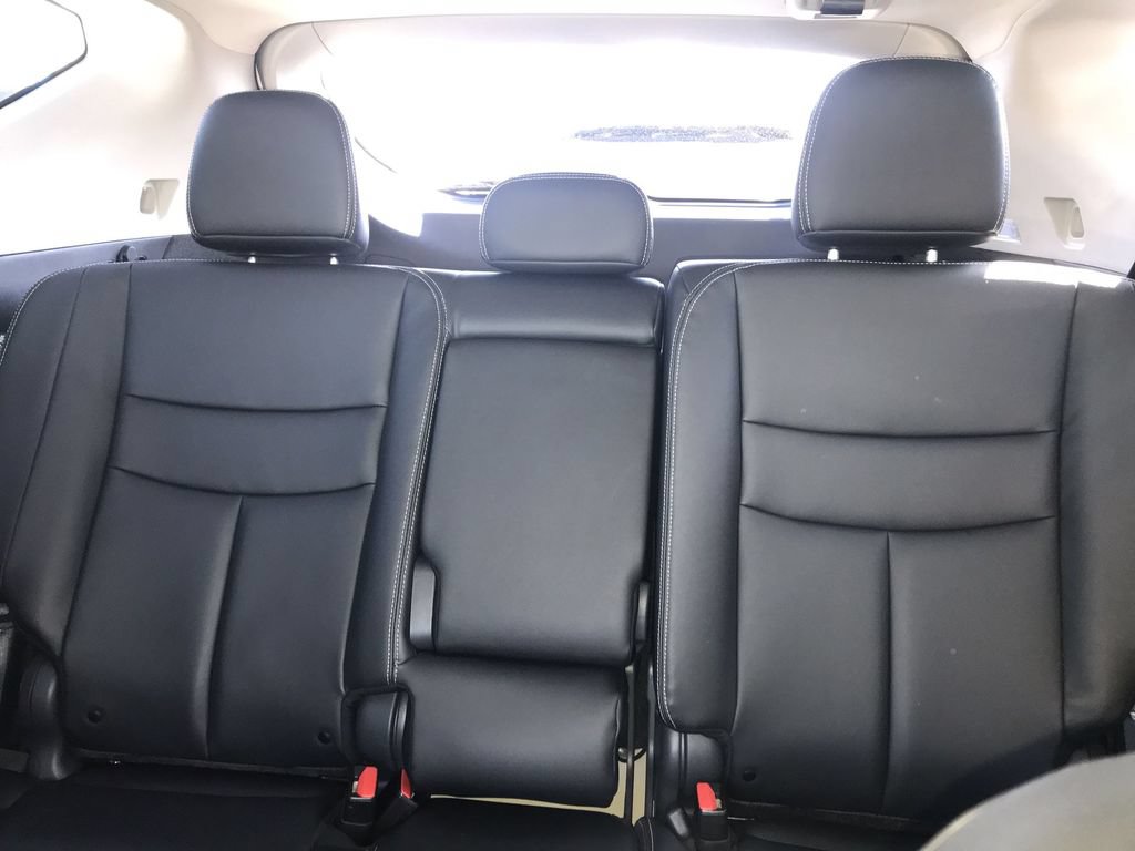 Used 2023 Nissan Murano SV w/ SV Midnight Edition Package FWD image 23