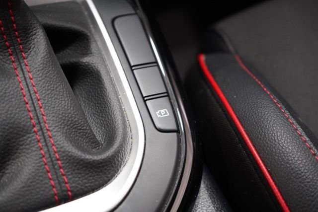 Used 2023 Kia Forte GT image 31