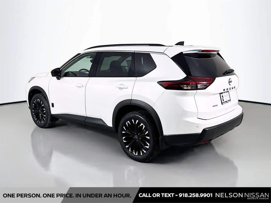 New 2026 Nissan Rogue Dark Armor FWD image 7