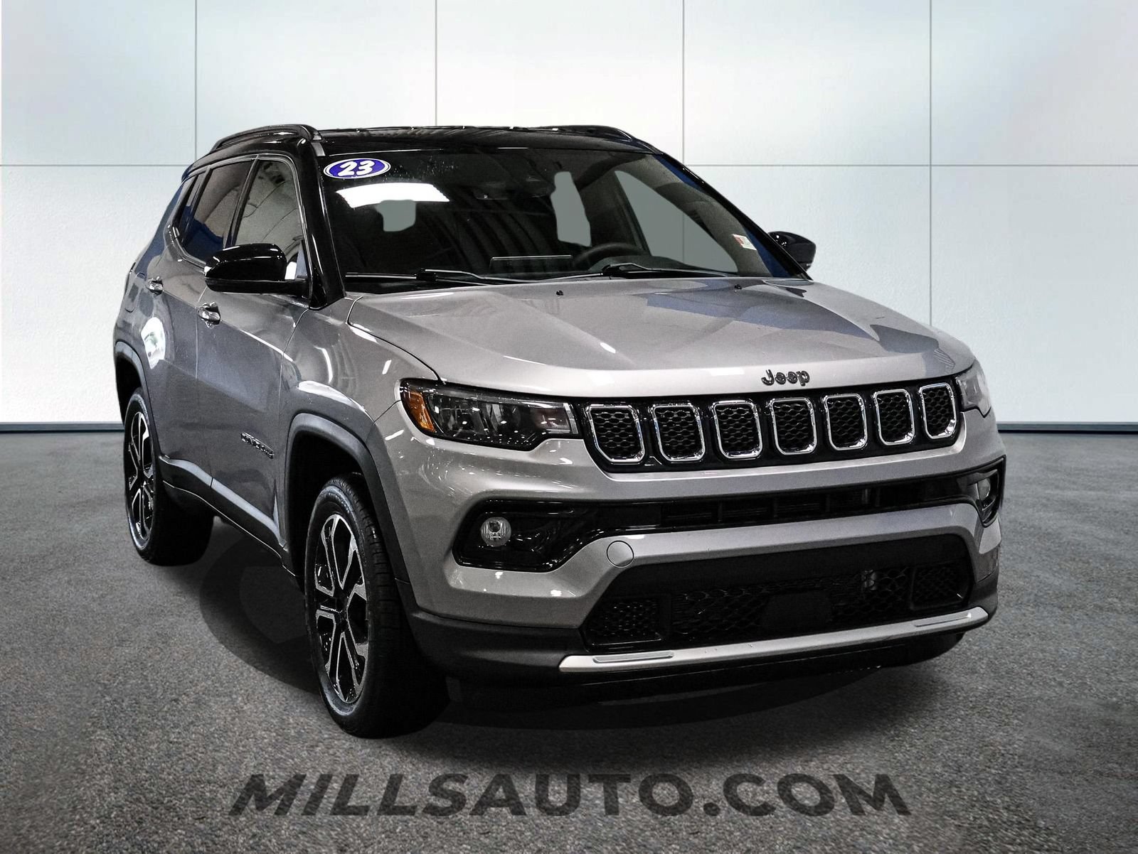 Used 2023 Jeep Compass Limited AWD/4WD image 11