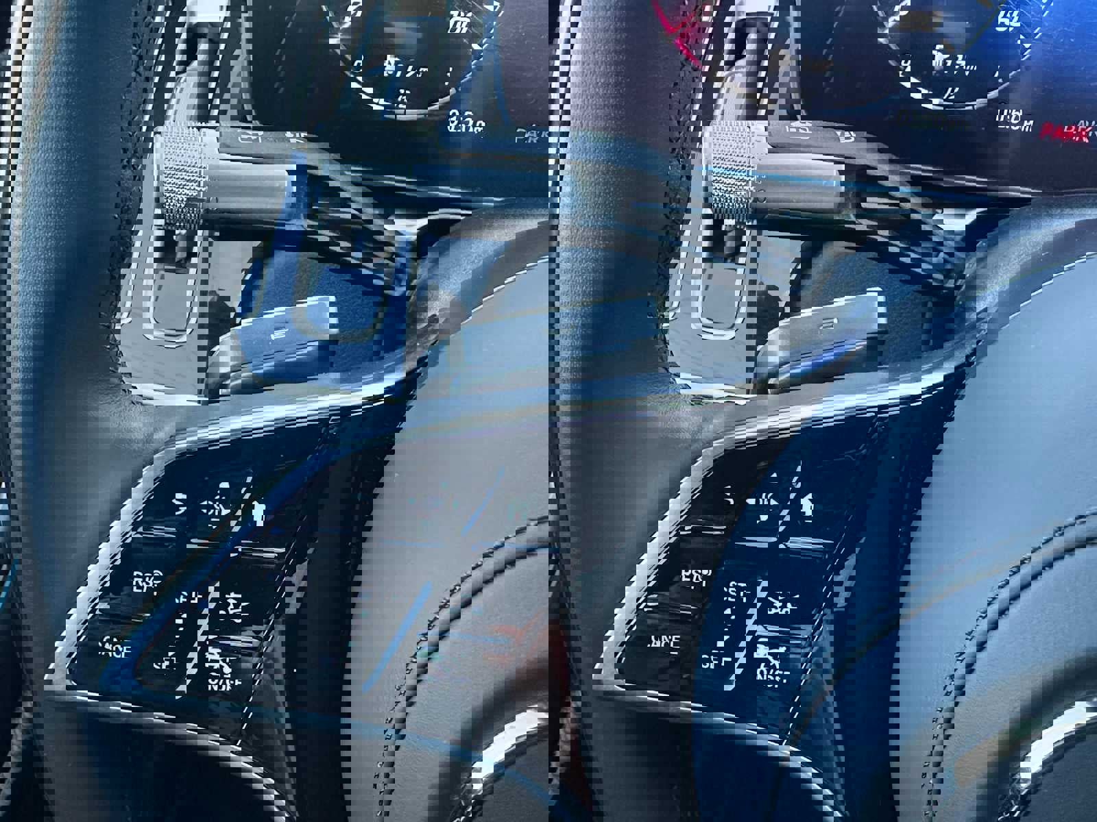 Used 2025 Mercedes-Benz S 500 4MATIC image 42