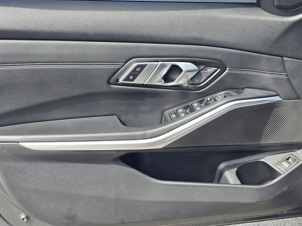 Used 2019 BMW 330i Sedan w/ Premium Package RWD image 21
