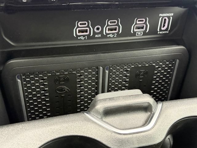 New 2026 RAM 1500 Laramie w/ Night Edition AWD/4WD image 25