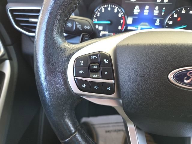 Used 2021 Ford Explorer Limited w/ Equipment Group 301A AWD/4WD image 59
