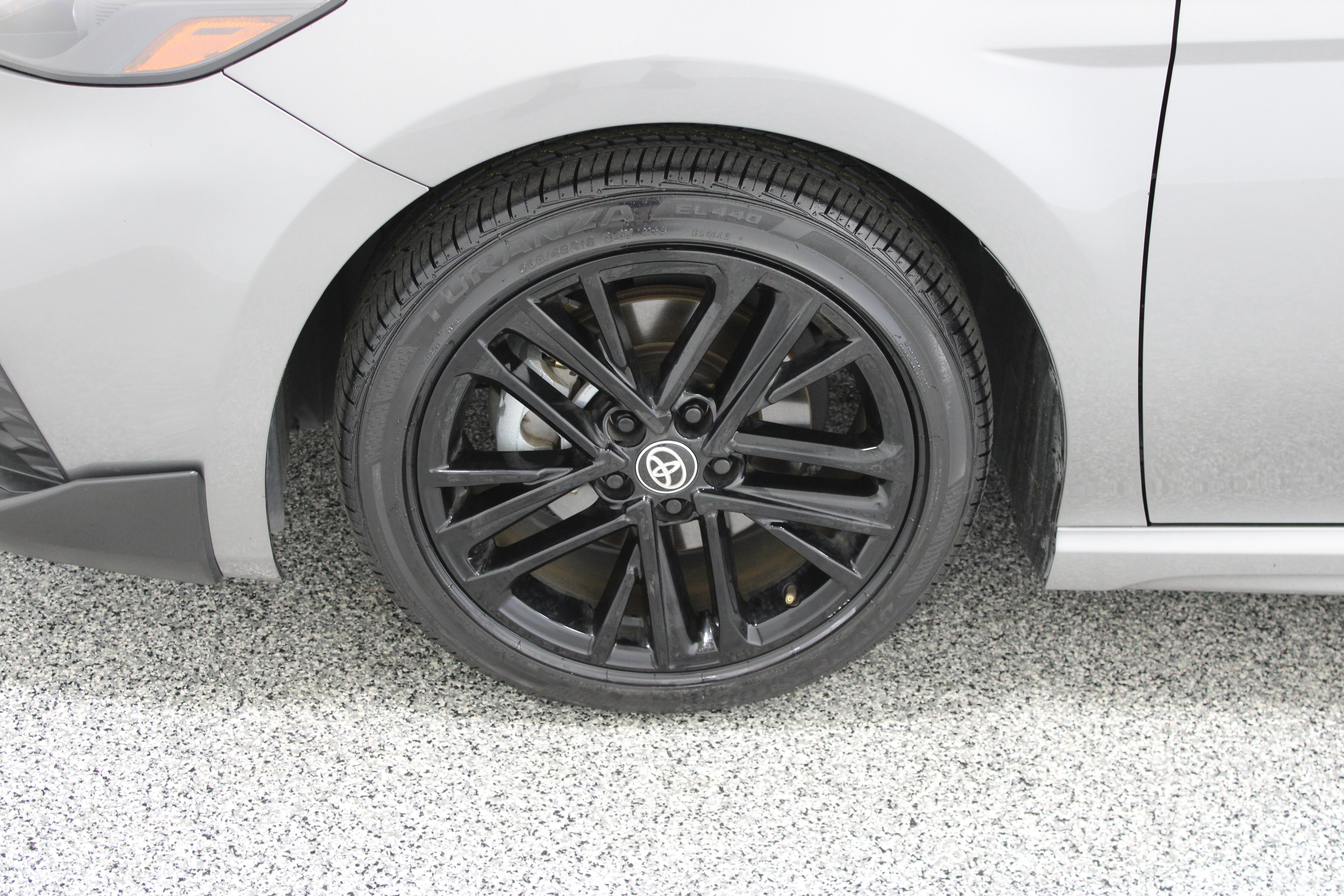 Used 2025 Toyota Camry SE FWD image 11