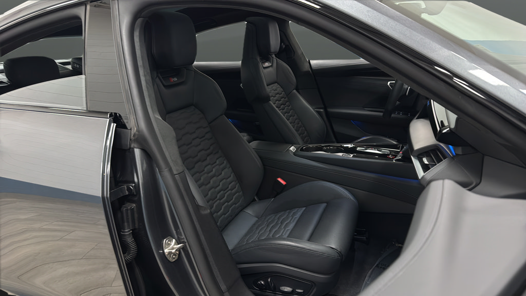 Used 2024 Audi RS e-tron GT w/ Carbon Performance Package AWD/4WD image 23