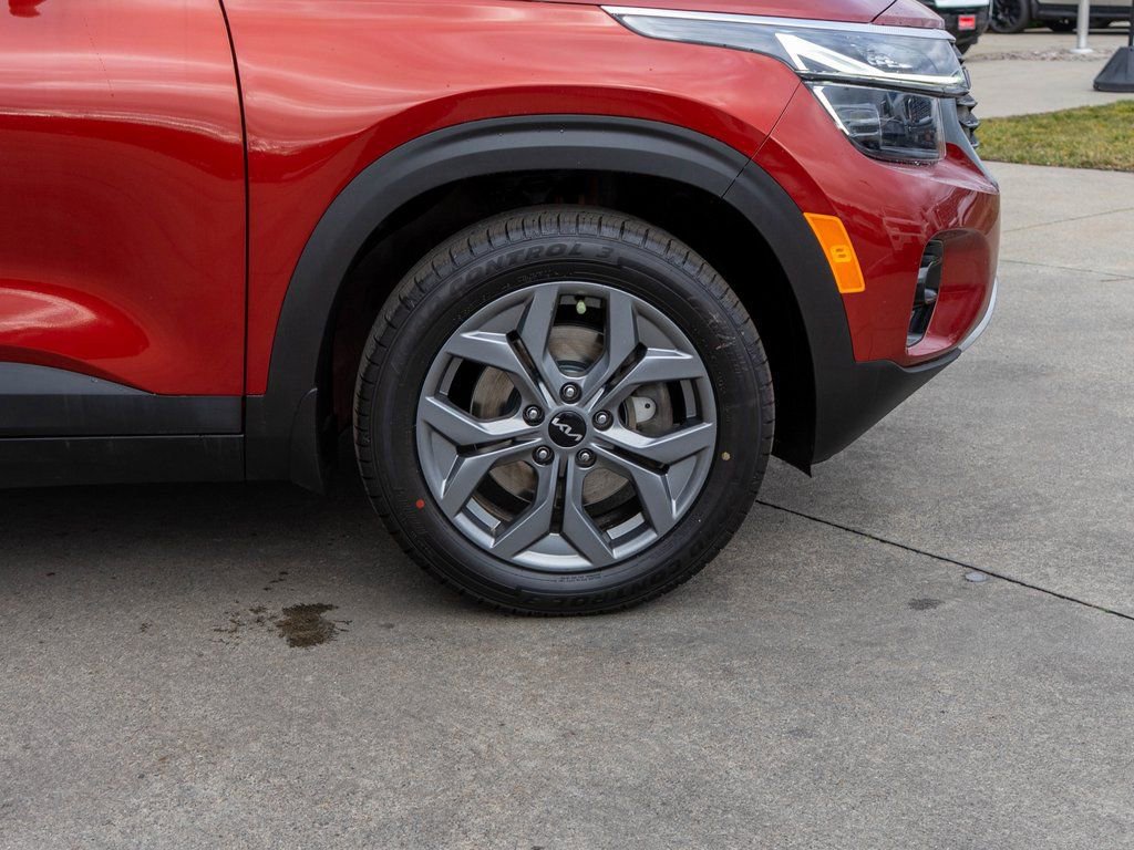 Certified 2024 Kia Seltos S image 13