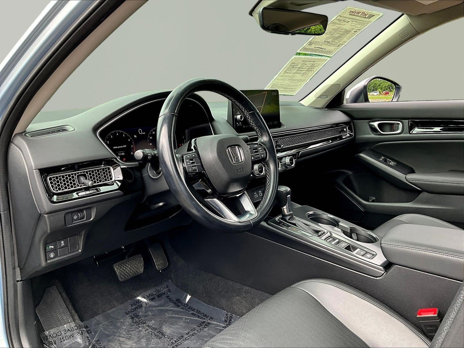 Used 2022 Honda Civic Touring image 16