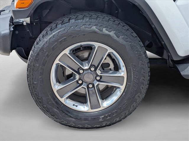 Used 2019 Jeep Wrangler Unlimited Sahara image 23